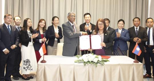Lao, Singapore Red Cross Societies Deepen Humanitarian Cooperation